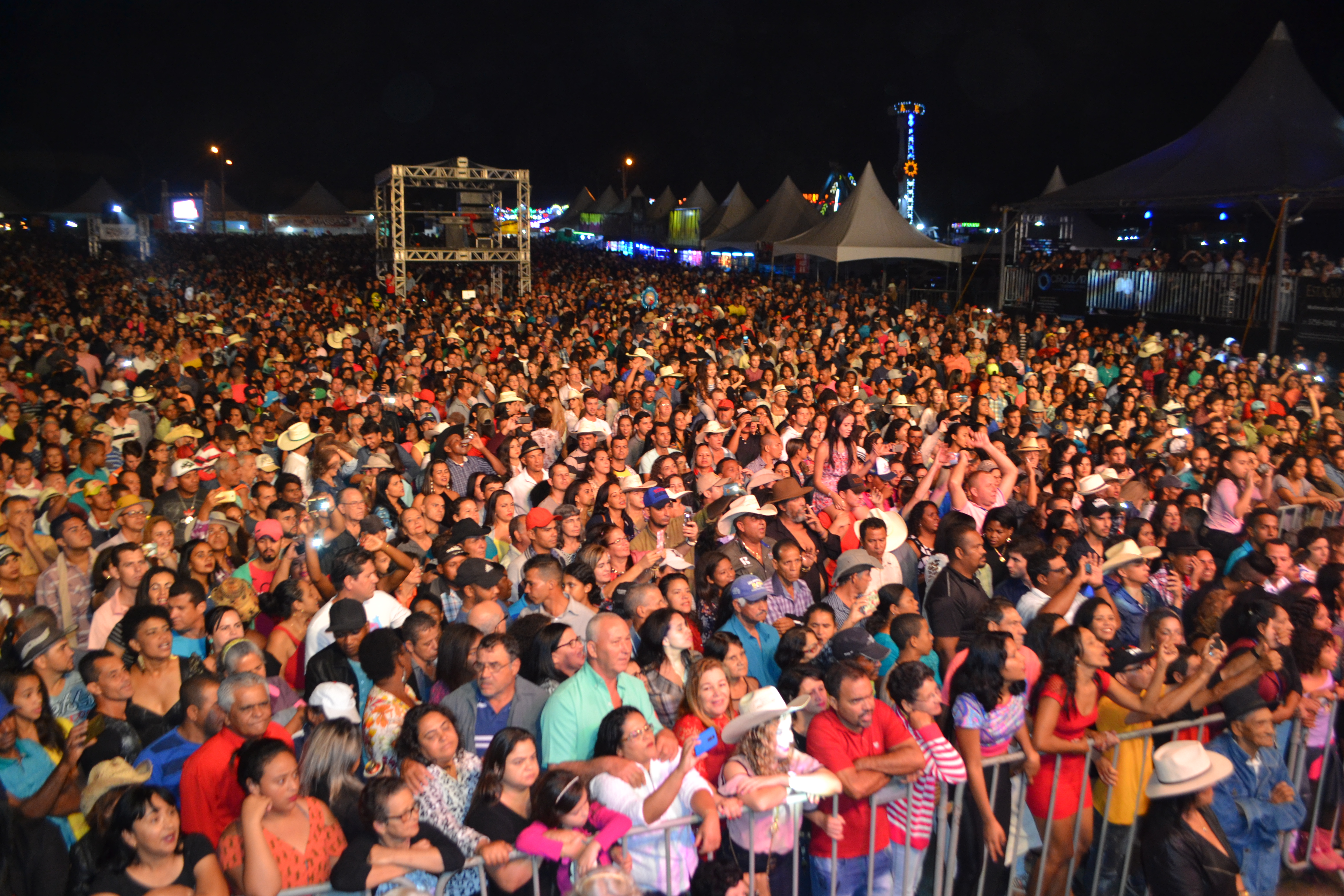 Primeira Festa do Peão Motociclista – Fotos Sexta – feira