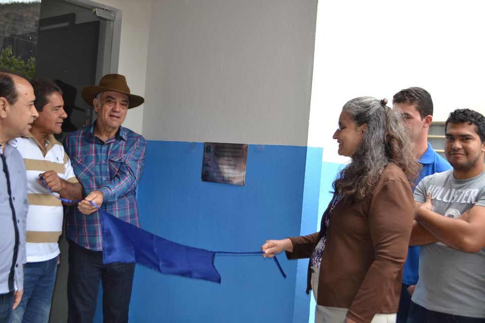 Prefeitura inaugura unidade do PSF do Distrito de Limeira.