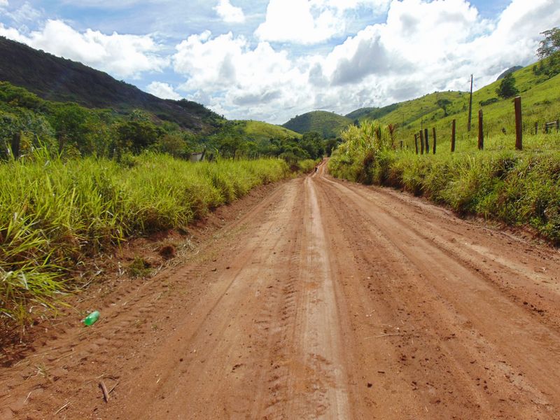 Secretaria de Obras inicia 2018 recuperando estradas rurais danificadas pelas chuvas