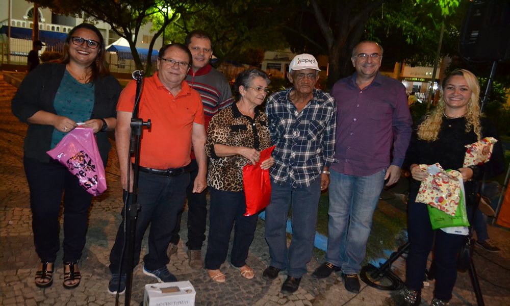 Dia das Mães – Secretaria de Cultura e Secretaria de Ind. Comércio homenageou às Mães com uma programação especial