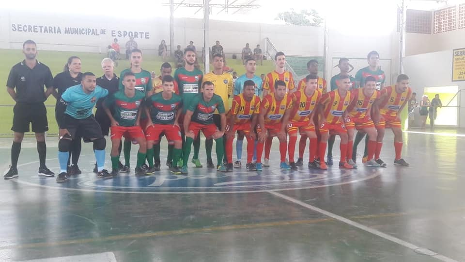 Mantena perde para Goiabeira e é eliminada da Taça Valadares de futsal