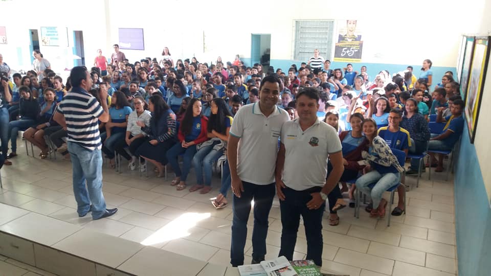 Secretaria de Saúde realiza palestra de combate a Dengue na Escola Frei Inocêncio