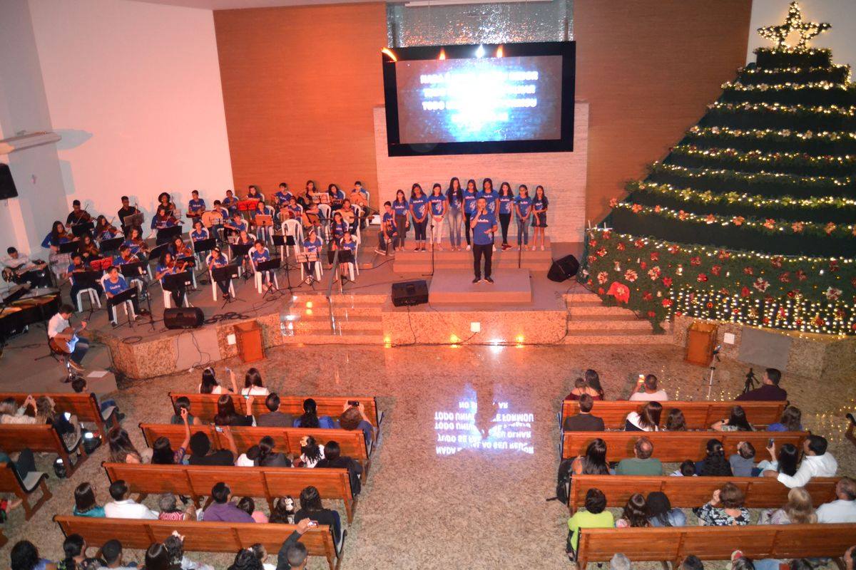 Veja fotos do musical ‘O Divino Natal’ realizado na Primeira Igreja Batista