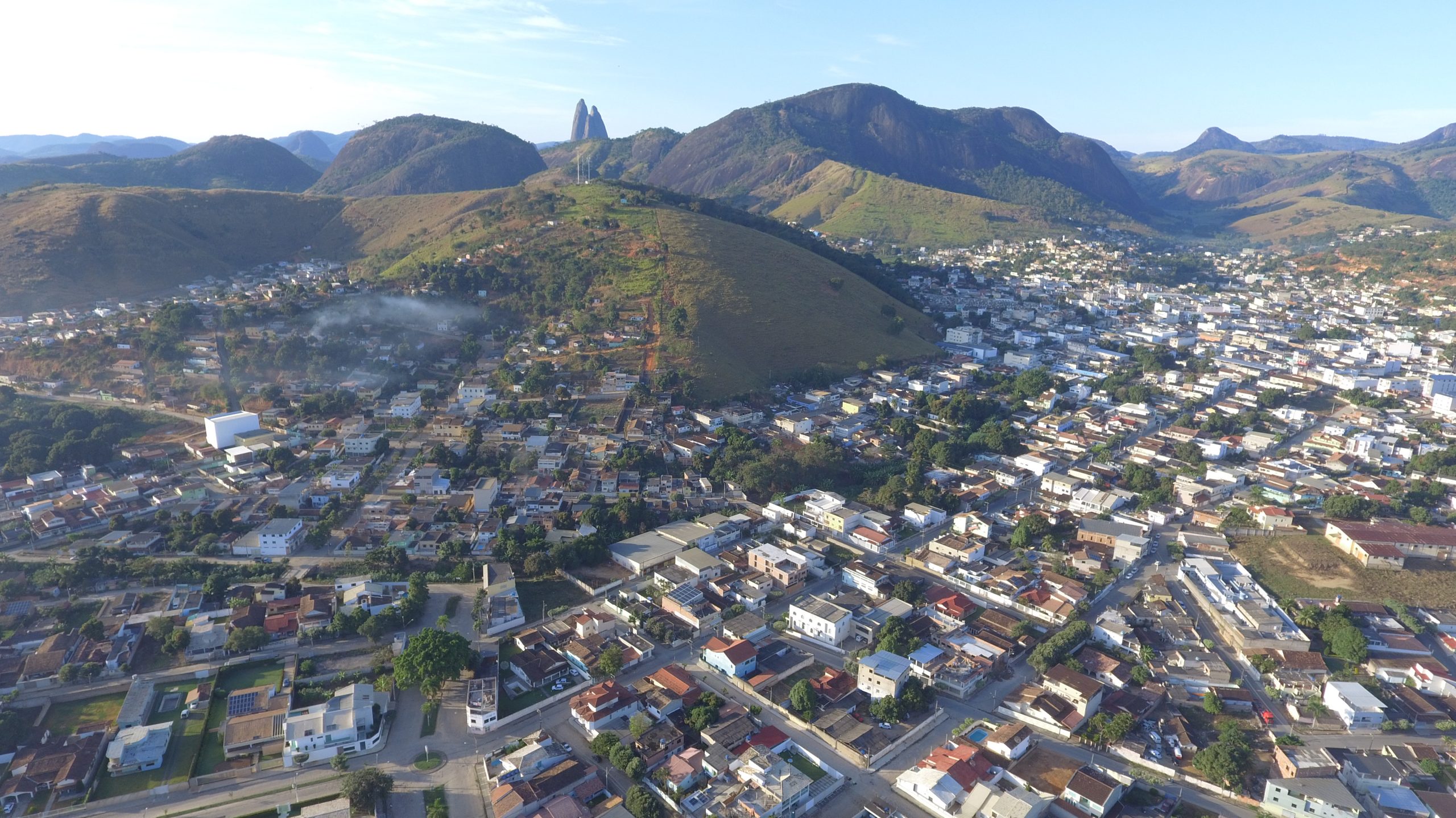 ATENÇÃO! Comércio de Mantena continuará aberto