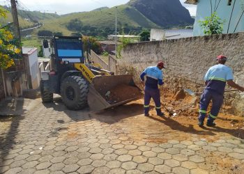 Prefeitura realiza mutirão de limpeza e melhorias em ruas do Bairro Prefeito Joel Garcia
