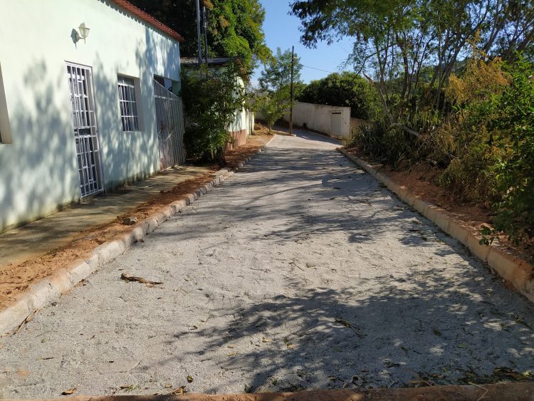 Prefeitura conclui calçamento da Rua Jussara e inicia obras nas Travessas Pedro Venâncio