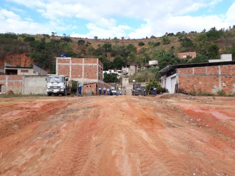 Prefeitura abre nova rua de interligação de bairros