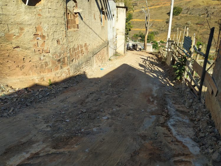 +OBRAS! Prefeitura leva calçamento ao bairro Prefeito Joel Garcia e Boa Esperança