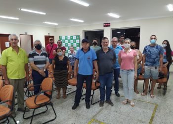 Secretários se reúnem com Feirantes