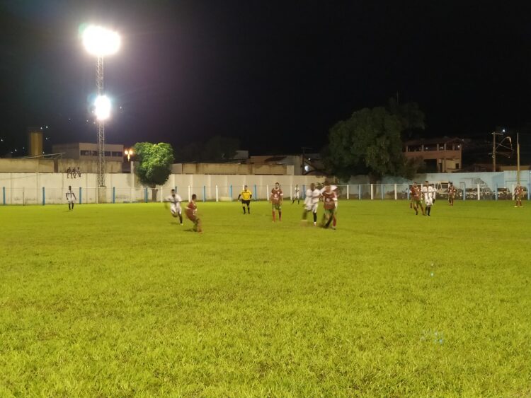 Jogos emocionantes e decisão nos pênaltis marcam a 6ª rodada da Copa Prata da Casa