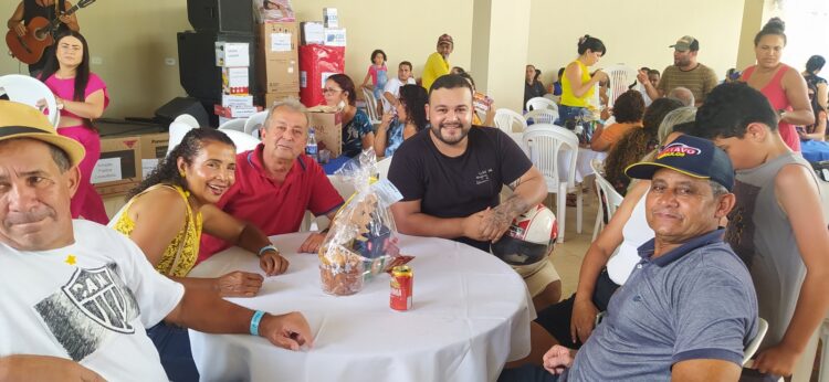Dia do Servidor é comemorado com grande festa em Mantena
