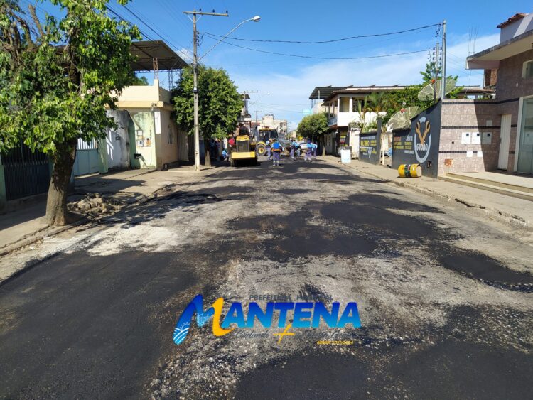 Avenida General Dutra recebe operação tapa-buracos