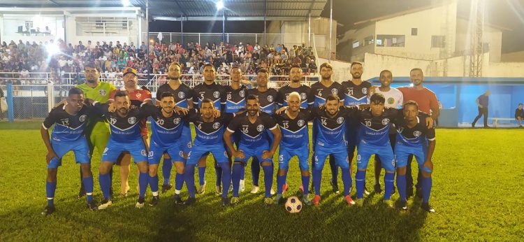 Time do Vila Nova goleia e está na final da Taça Cidade