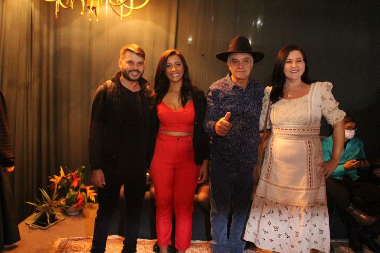 Autoridades marcam presença no 79º aniversário de Mantena