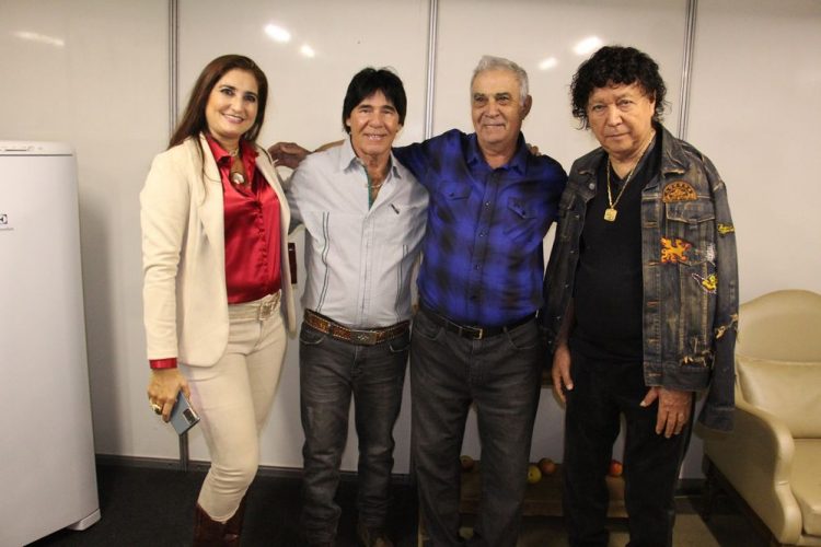 MANTENA 79 ANOS – Confira todas as fotos do Primeiro Mantena Fashion