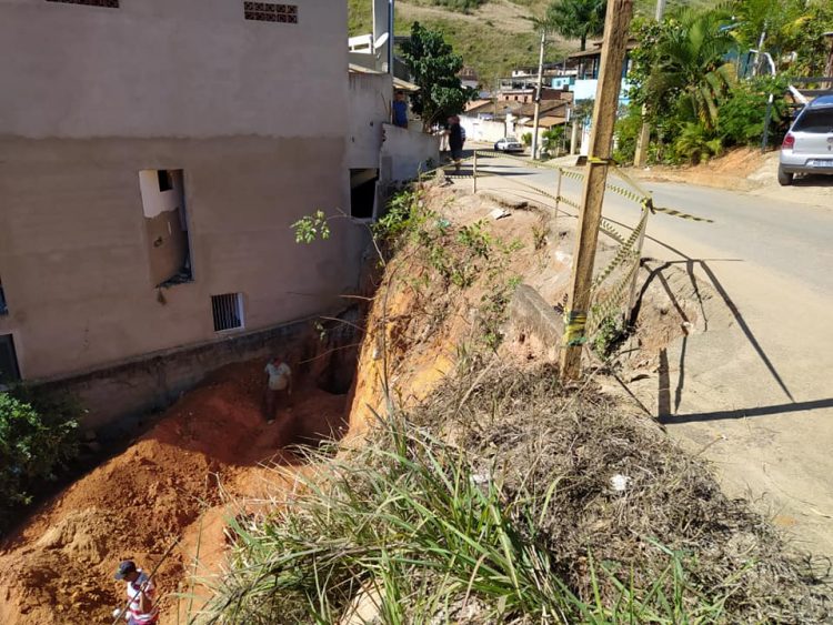Prefeitura inicia construção de muro de contenção no bairro Boa Esperança
