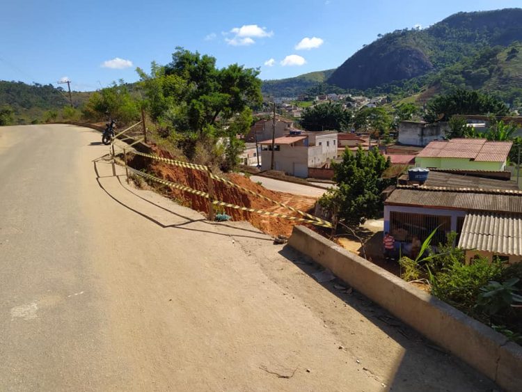 Prefeitura inicia construção de muro de contenção no bairro Boa Esperança