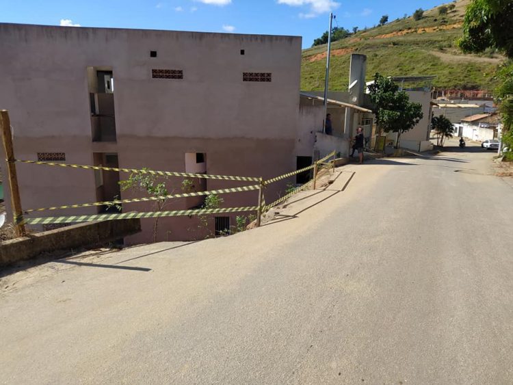 Prefeitura inicia construção de muro de contenção no bairro Boa Esperança