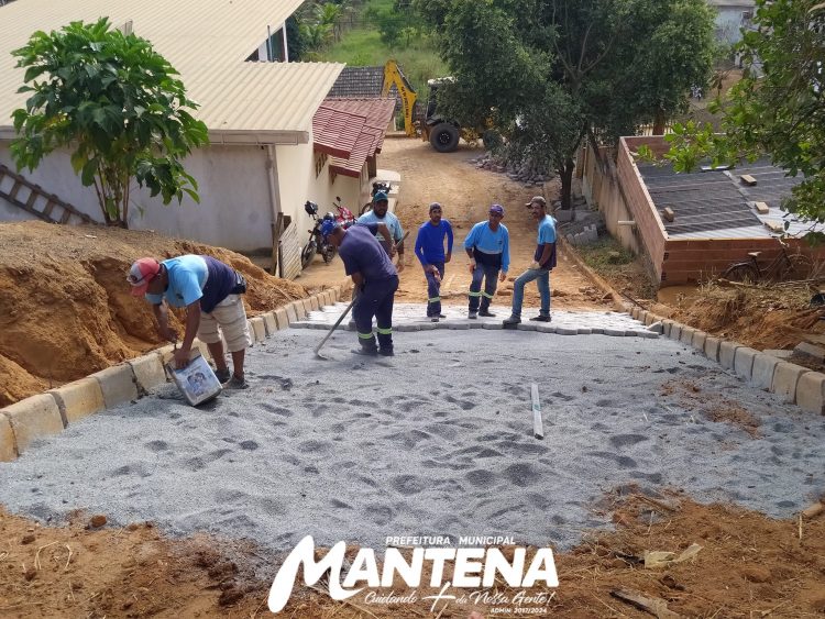 As obras estão on em Mantena!
