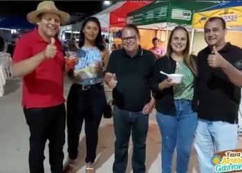 Mais uma edição da Feira de Artesanato e Gastronomia é realizada em Mantena