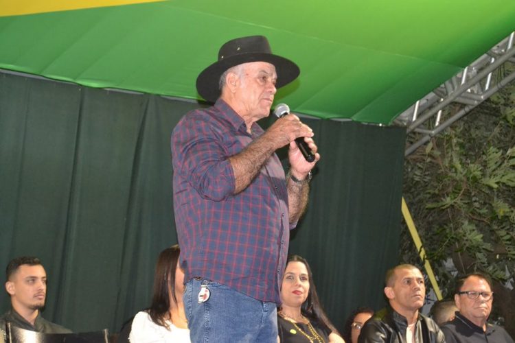 Prefeitura realiza o segundo dia de Desfile Cívico