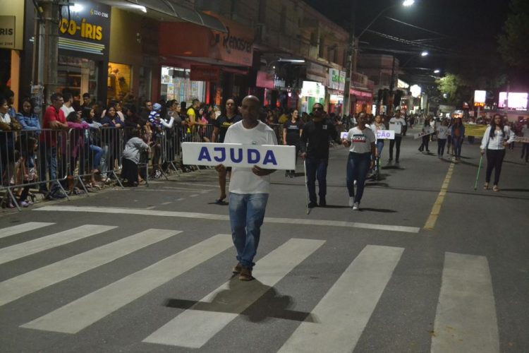 Prefeitura realiza o segundo dia de Desfile Cívico