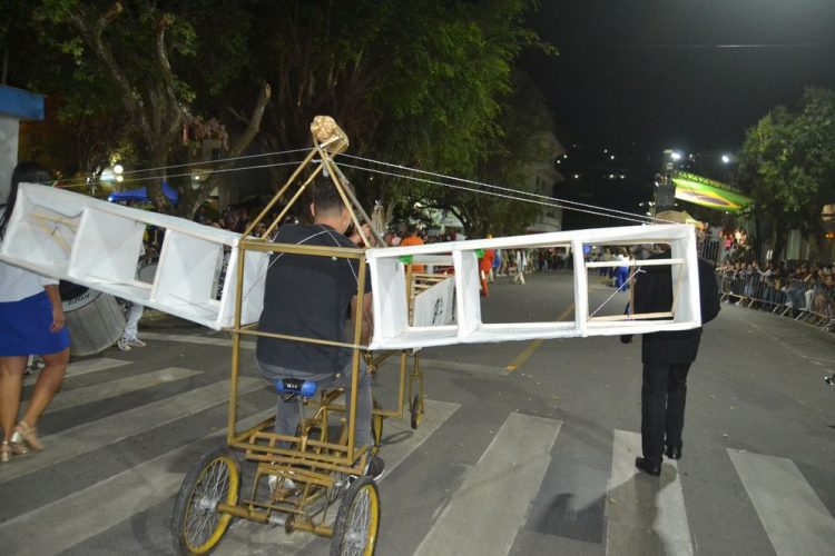 Prefeitura realiza o segundo dia de Desfile Cívico