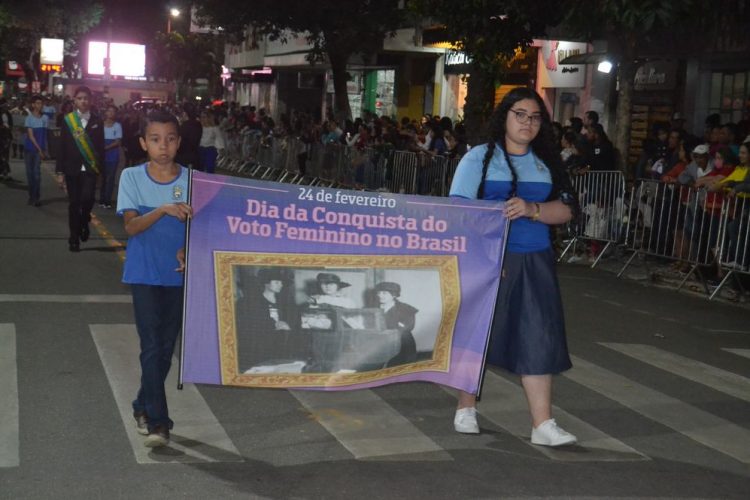 Prefeitura realiza o segundo dia de Desfile Cívico
