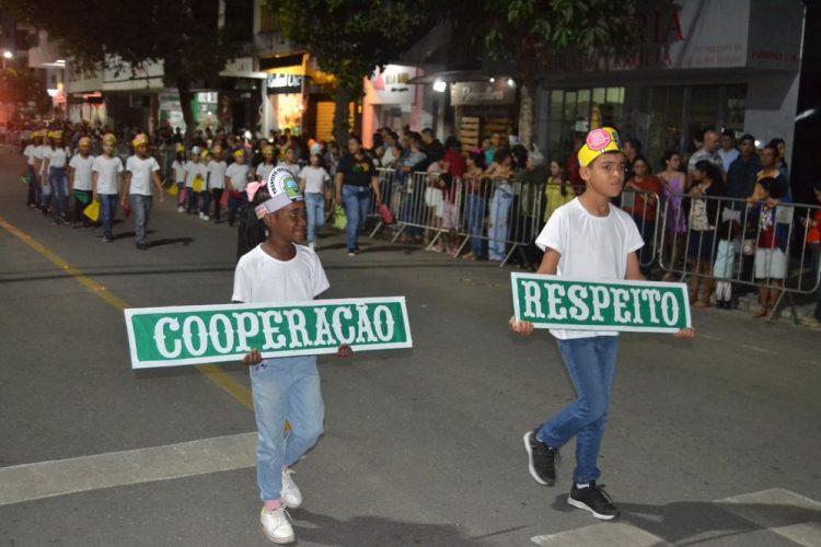 Prefeitura de Mantena abre celebrações da Semana Cívica