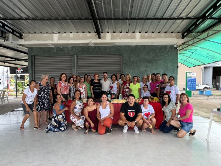 Dia da Mulher foi comemorado pelas integrantes do Projeto Alegria de Viver