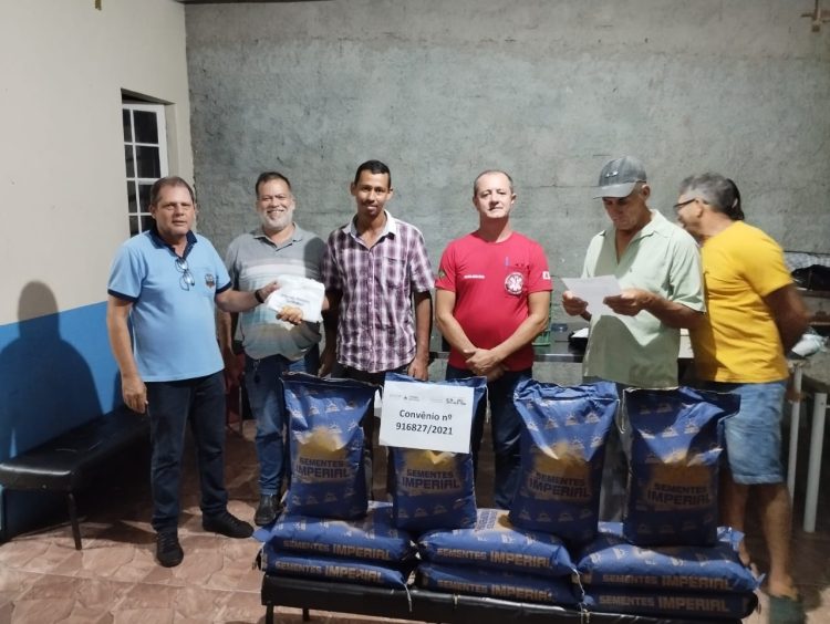 Secretaria de Agricultura realiza reunião com agricultores da Agricultura Familiar