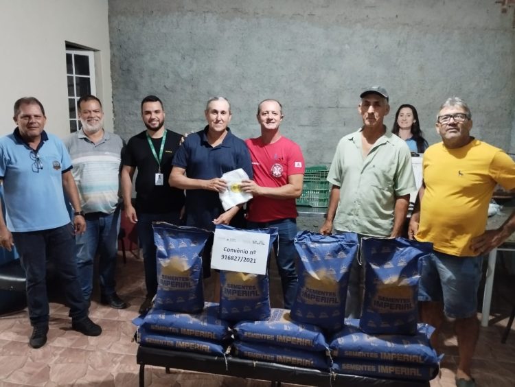 Secretaria de Agricultura realiza reunião com agricultores da Agricultura Familiar