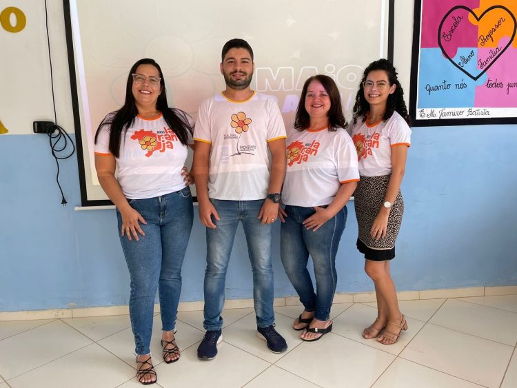 Assistência Social promove palestra em alusão ao Dia Nacional de Combate ao Abuso e Exploração Sexual de Crianças e Adolescentes  na  Escola Municipal Jamiro Batista