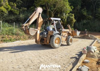 Calçamento do bairro Esplanada segue em ritmo acelerado