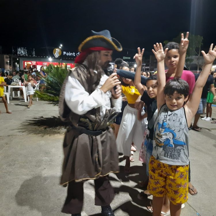 Confira alguns clicks da última Feira de Artesanato e Gastronomia