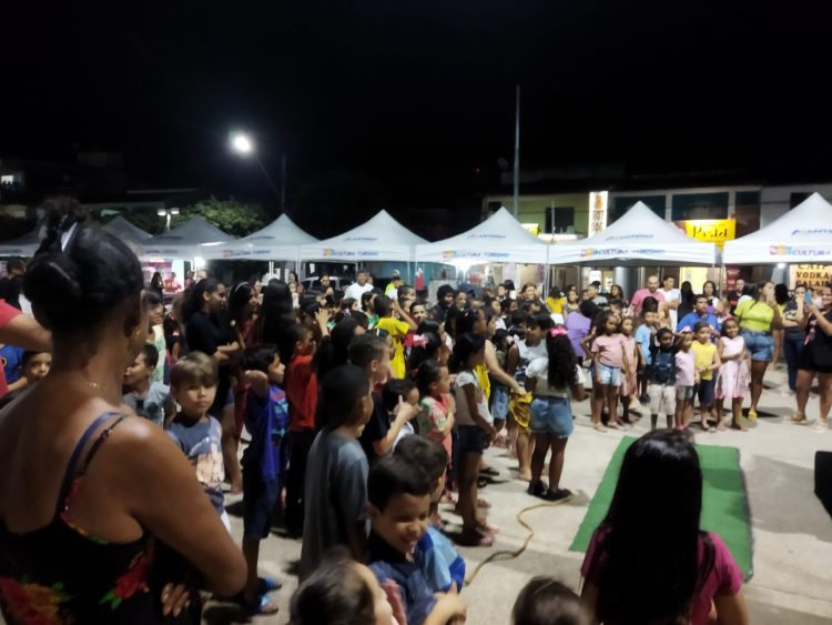 Confira alguns clicks da última Feira de Artesanato e Gastronomia