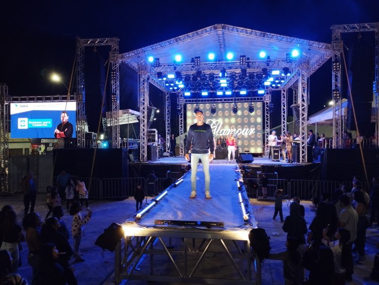 FESTA DO CHAPÉU: O PRIMEIRO DIA DE FESTA FOI UM SUCESSO; CONFIRA