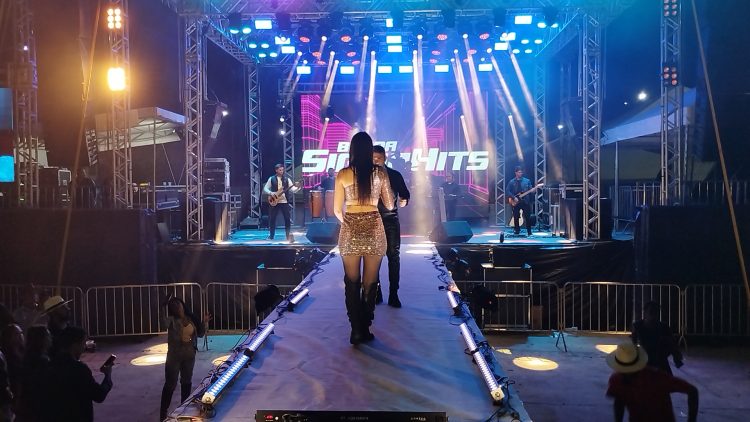 FESTA DO CHAPÉU: O PRIMEIRO DIA DE FESTA FOI UM SUCESSO; CONFIRA
