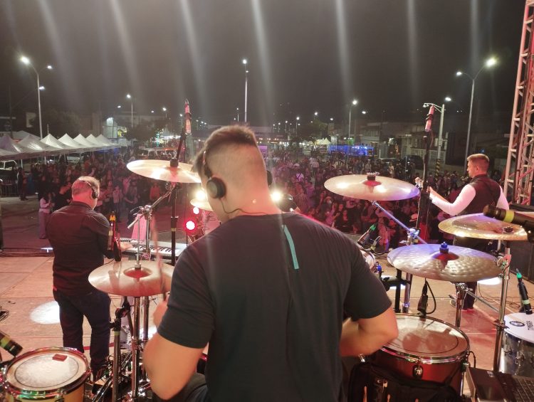 FESTA DO CHAPÉU: O PRIMEIRO DIA DE FESTA FOI UM SUCESSO; CONFIRA