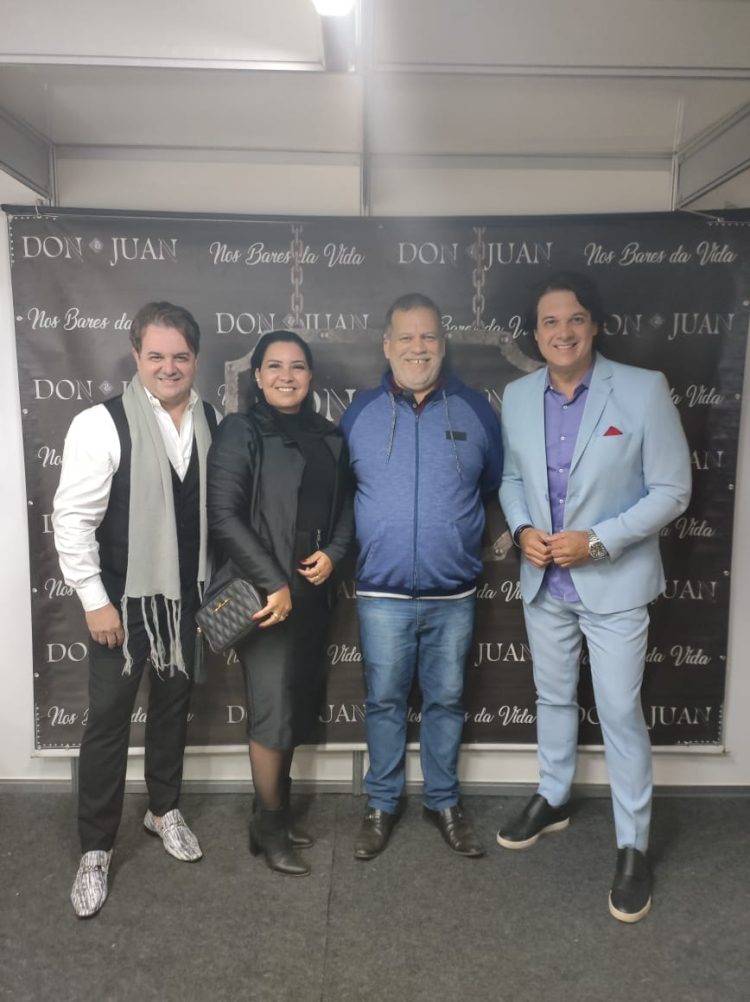 ‘Uma noite épica’: Trio Alto Astral, Juliana e Bonde do Forró e Don e Juan fazem história na Festa do Chapéu, levando uma multidão à Praça de Recreação Edite Trindade de Souza Coelho