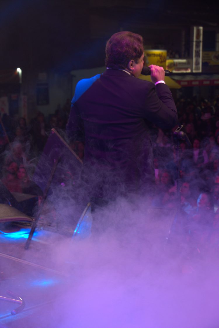 ‘Uma noite épica’: Trio Alto Astral, Juliana e Bonde do Forró e Don e Juan fazem história na Festa do Chapéu, levando uma multidão à Praça de Recreação Edite Trindade de Souza Coelho