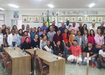 Legislativo e Executivo realizam reunião para discutir repasse do piso salarial aos Profissionais da Enfermagem