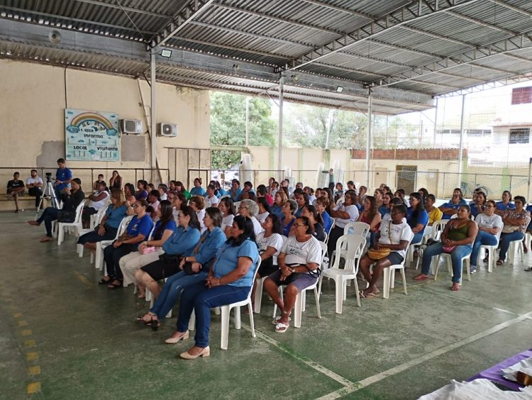 Agosto Lilás: Secretaria de Assistência Social promove palestra de Combate à Violência contra a Mulher