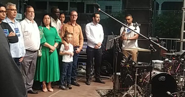 Uma multidão marcou presença na 12ª Festa da Paz em Mantena