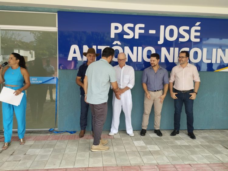 Saúde Mantena! Em um dia, Administração e Secretaria de Saúde inauguram o Ambulatório de Atenção Especializada e um mega PSF no bairro Nicoline. Confira!