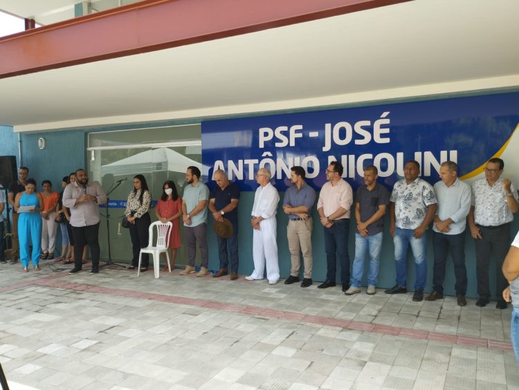 Saúde Mantena! Em um dia, Administração e Secretaria de Saúde inauguram o Ambulatório de Atenção Especializada e um mega PSF no bairro Nicoline. Confira!