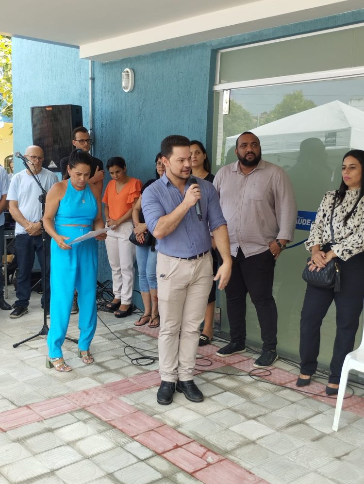 Saúde Mantena! Em um dia, Administração e Secretaria de Saúde inauguram o Ambulatório de Atenção Especializada e um mega PSF no bairro Nicoline. Confira!