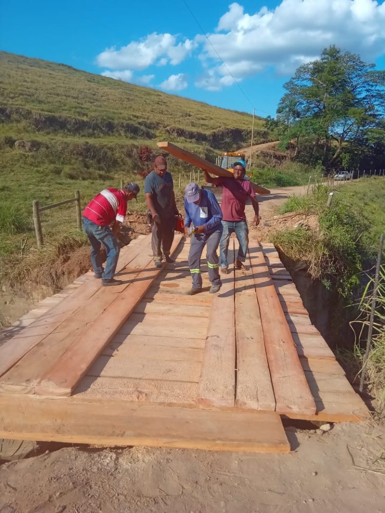 Prefeitura de Mantena realizou 106 intervenções na zona rural do município; VEJA