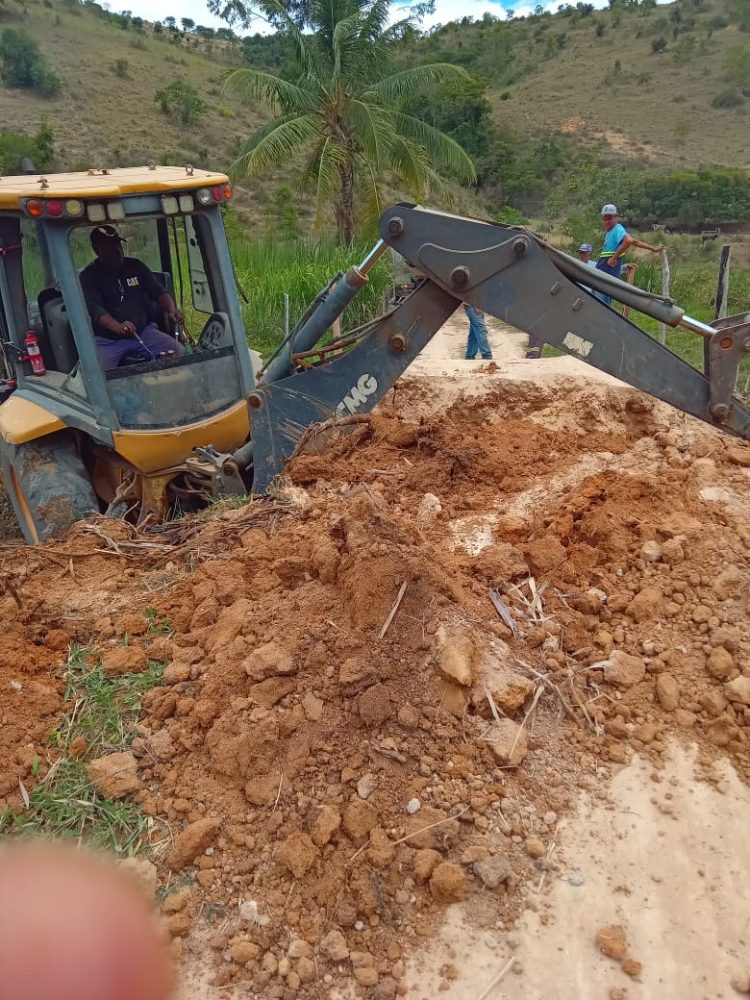 Prefeitura de Mantena realizou 106 intervenções na zona rural do município; VEJA