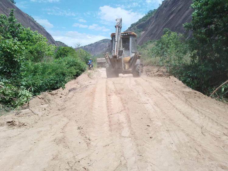 Prefeitura de Mantena realizou 106 intervenções na zona rural do município; VEJA